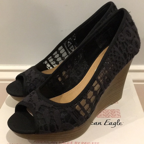 closed toe espadrilles payless